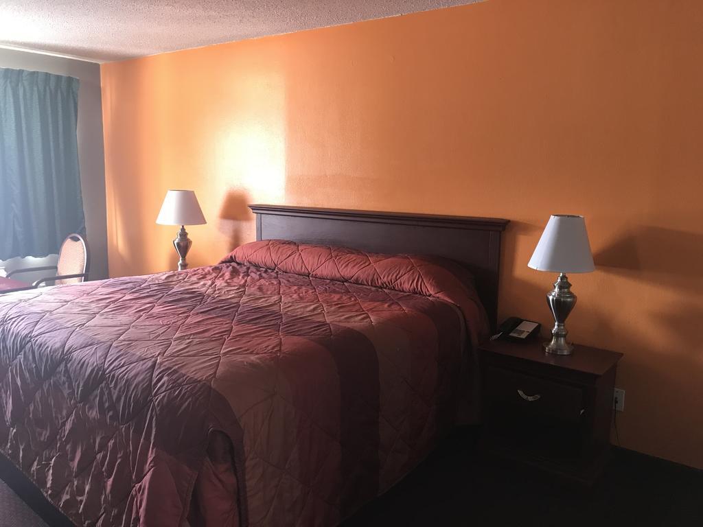 Express Inn Bay City Esterno foto